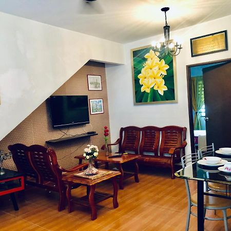 Sinar Ara Homestay Lunas Ngoại thất bức ảnh