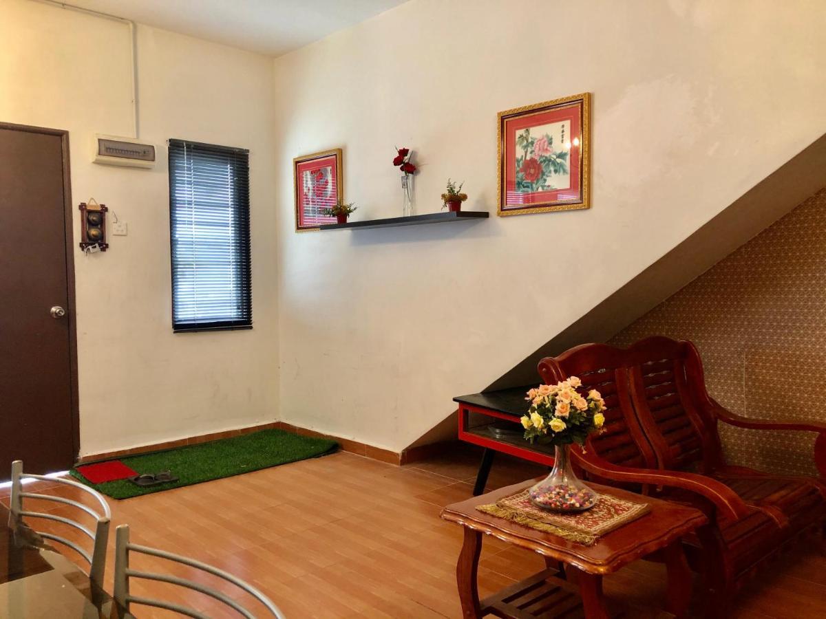 Sinar Ara Homestay Lunas Ngoại thất bức ảnh